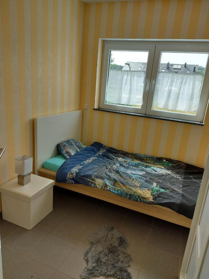 Several Different Rooms, Newly Furnished, In A New House In Vichten ภายนอก รูปภาพ