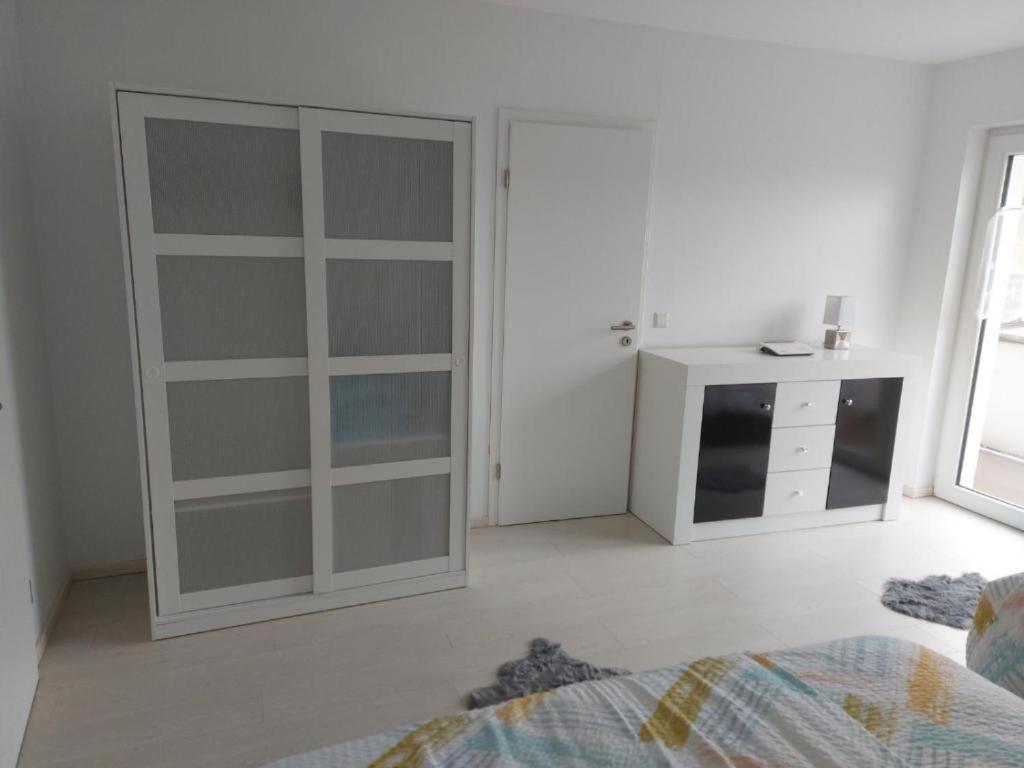Several Different Rooms, Newly Furnished, In A New House In Vichten ภายนอก รูปภาพ