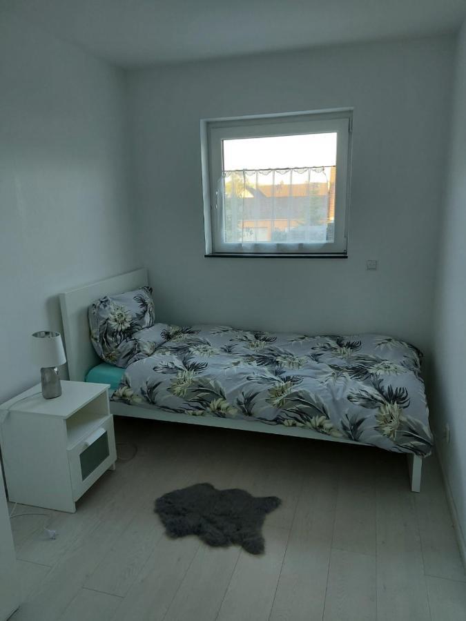 Several Different Rooms, Newly Furnished, In A New House In Vichten ภายนอก รูปภาพ